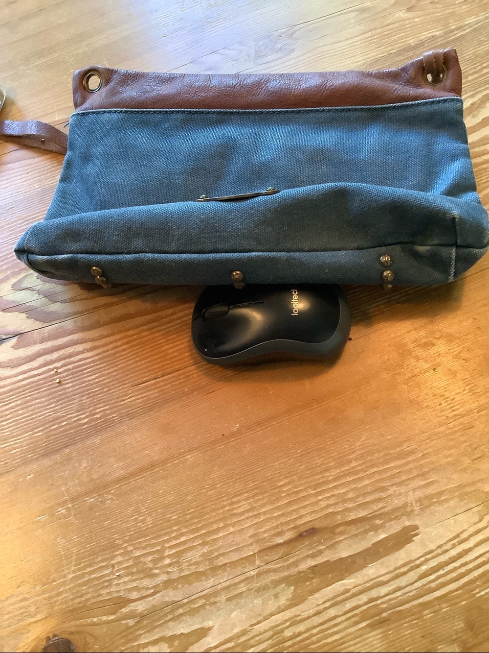 Lucky Brand Canvas Indigo Blue "Roadhouse" Studded Clutch Bag - Picture 6 of 7
